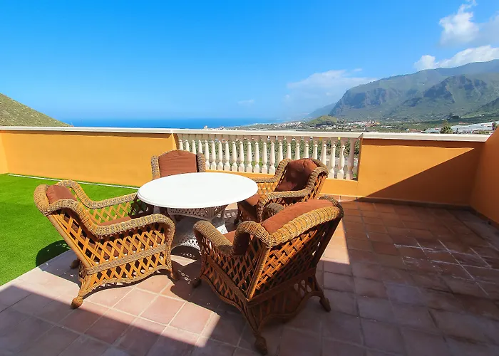 洛西洛斯珊瑚酒店 *