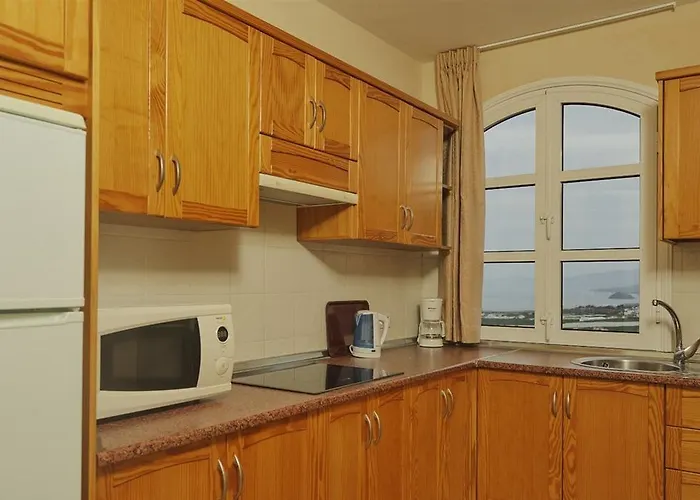 洛西洛斯珊瑚酒店 酒店 *