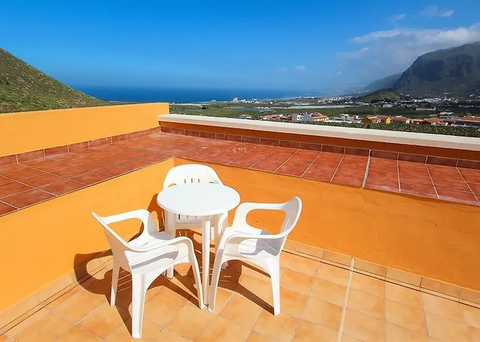 洛西洛斯珊瑚酒店 *